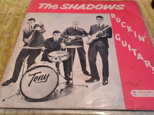 The shadows rockin guitars - shadows-rockin',