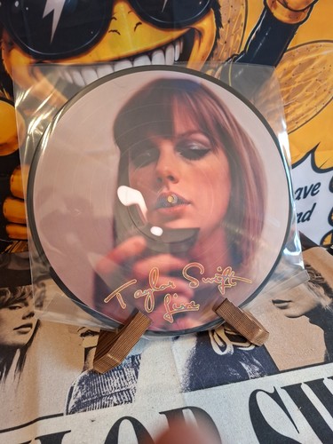 Taylor swift live - swift, picture